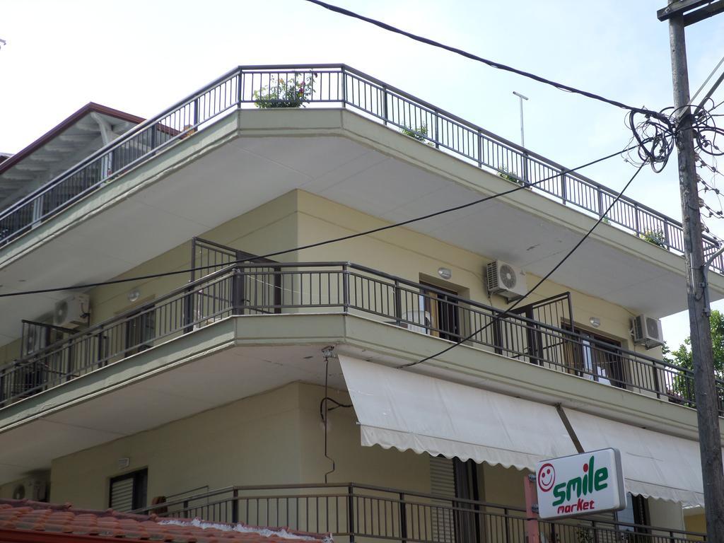 Villa Nikolas Paralía Buitenkant foto